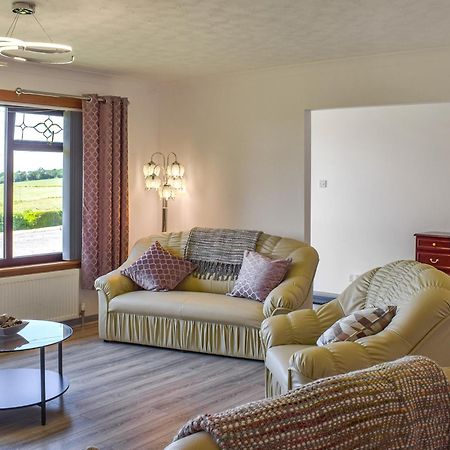 Lowesmuir Cottage คัมน็อค ภายนอก รูปภาพ