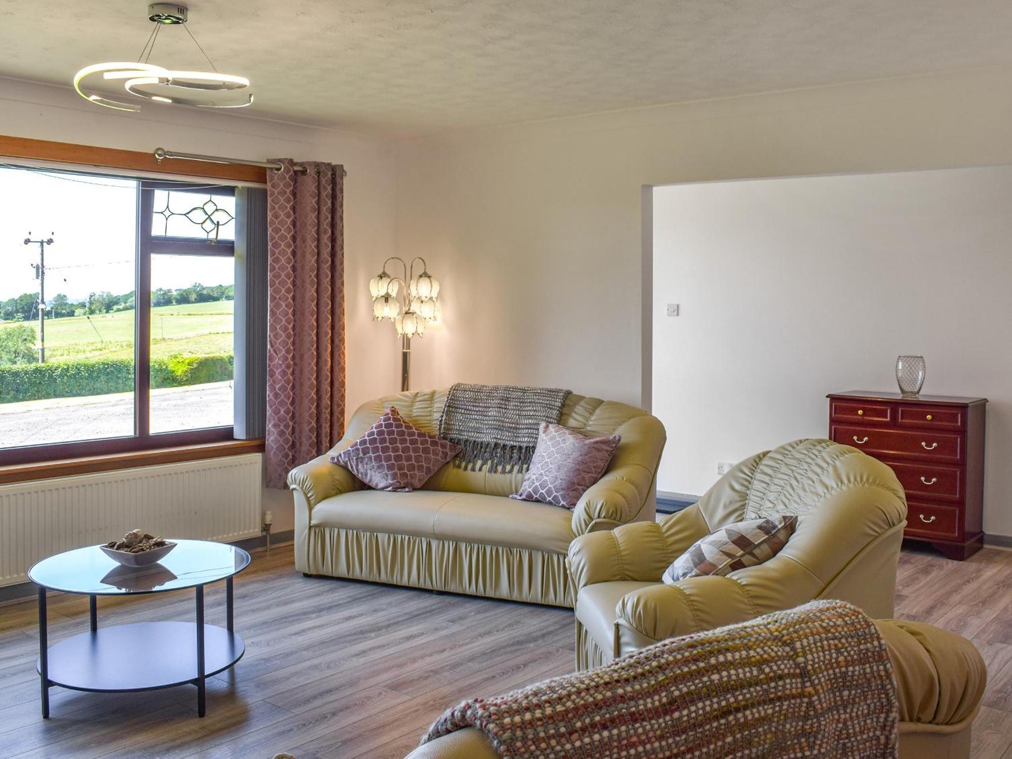Lowesmuir Cottage คัมน็อค ภายนอก รูปภาพ