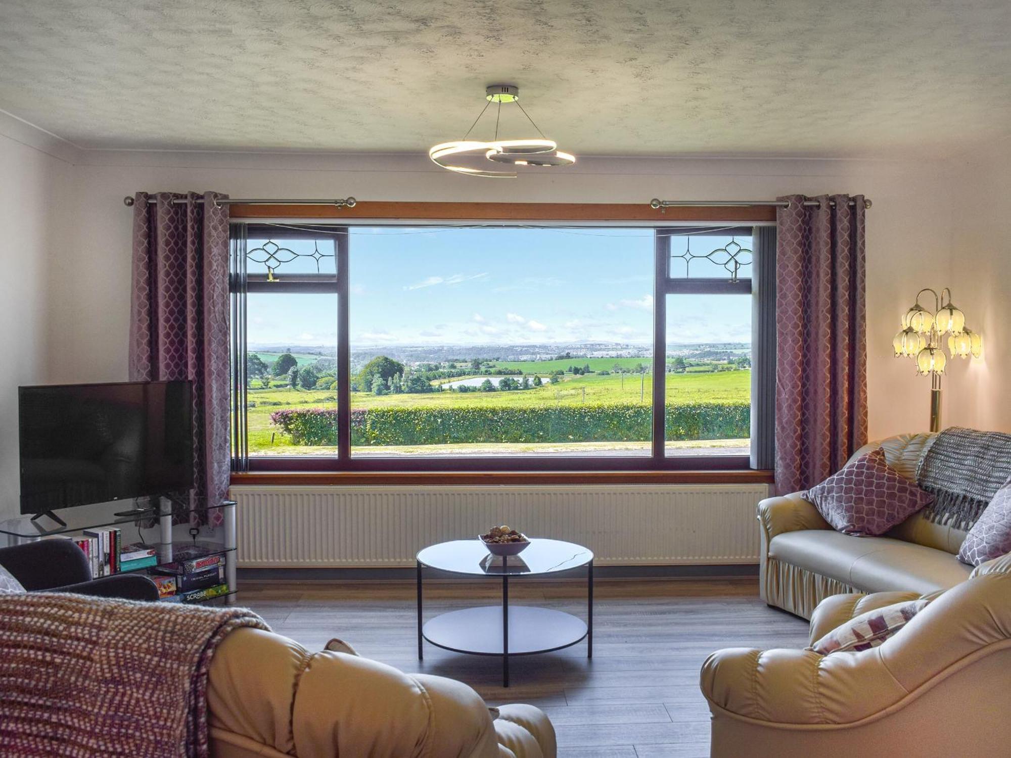 Lowesmuir Cottage คัมน็อค ภายนอก รูปภาพ